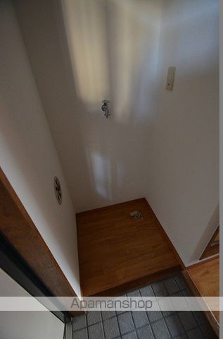 アドラー隅本の内装写真
