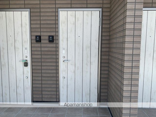 VILLA KAKIHI 宮ノ上Cの玄関写真