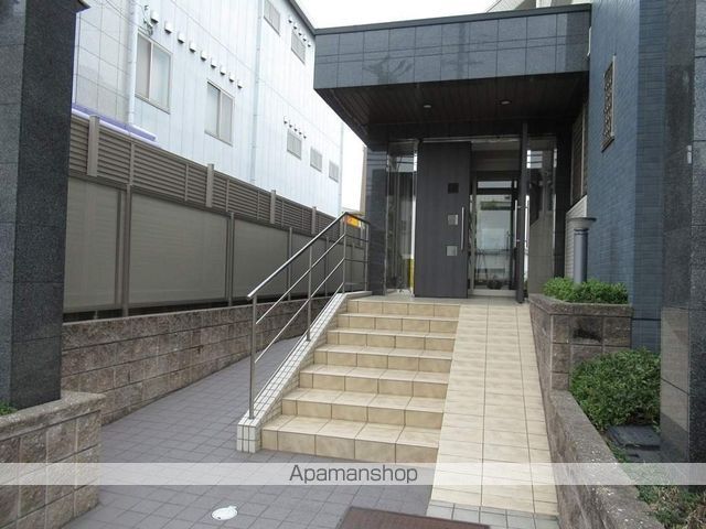 L’ESPACE ZENの玄関写真