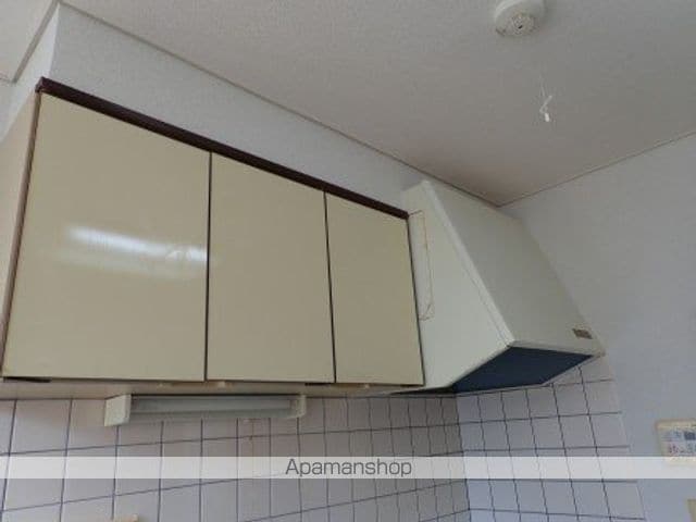 ハイツ貴公子の内装写真