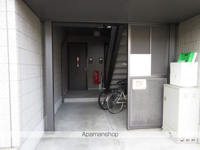 サミット C棟の外観写真