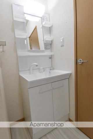 サフラン Bの内装写真
