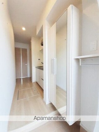 ボンヌーベル・Ｍ[1K/34.01m2]の玄関