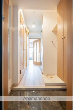 東京都千代田区神田錦町３丁目[1K/22.41m2]の玄関2