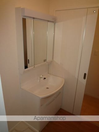 シーズハイツ本丸[2LDK/54.58m2]の洗面所