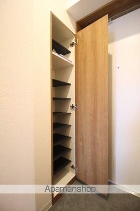 グランフォンテーヌ奉還町[1K/27m2]の内装1
