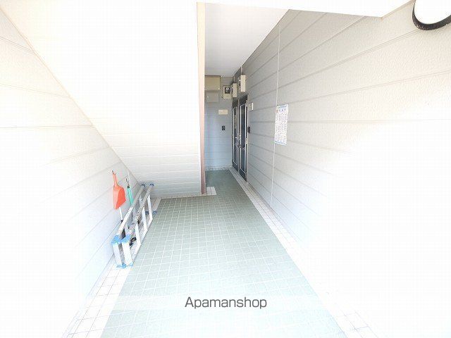 ハイツ若葉の玄関写真