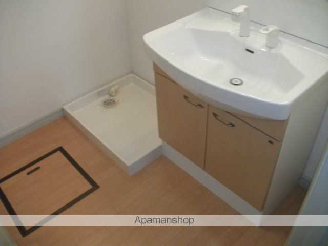 アヴァンティの内装写真