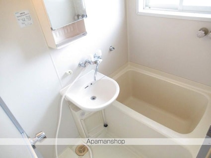 Ｋ＆Ｍ加賀野[1K/26.08m2]のバス