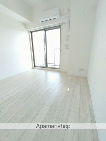 エスプレイス江坂RESIDENCEの内装写真