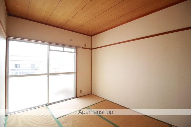 マンション難波の内装写真