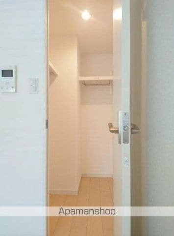 EVERTOW LIBERO KAMIIKEDAIの内装写真