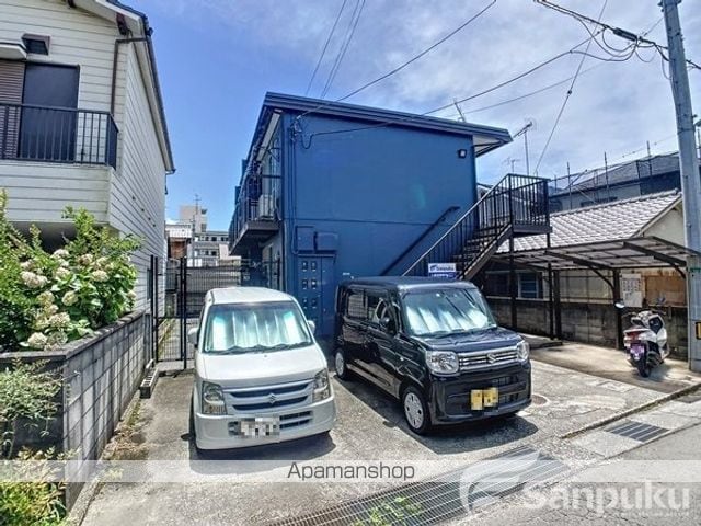 ステージ枝松の外観写真