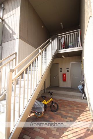 メゾン・タチバナBの玄関写真