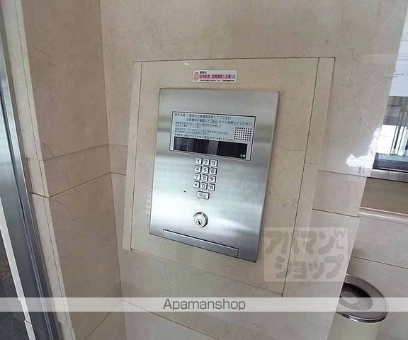 ライオンズマンション四条堀川の外観写真