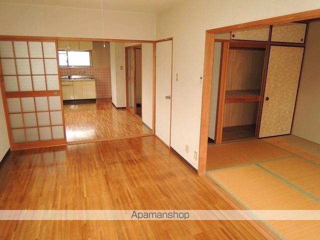 ハイツハピィバリーI 南棟の内装写真
