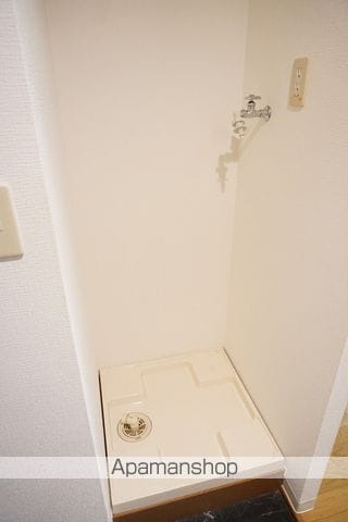レジナス蕨の内装写真