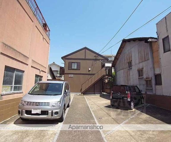 フレグランス桃山の玄関写真