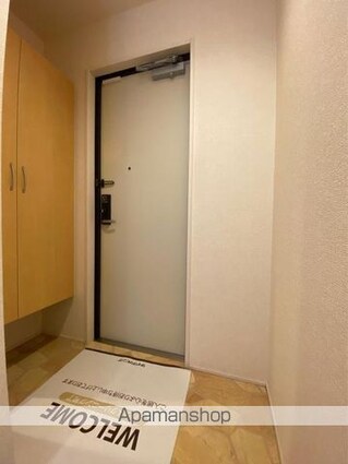 レジアス[3LDK/67.23m2]の玄関