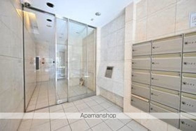 AZALEAHOUSE練馬の玄関写真