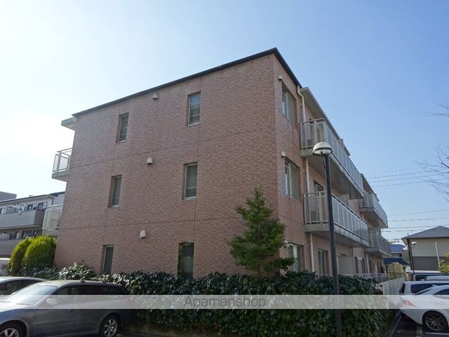 クリスタル川原の外観写真