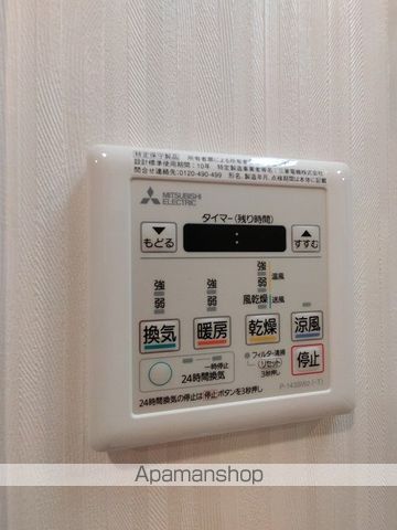 ファーストフィオーレ吹田ブランシェの内装写真