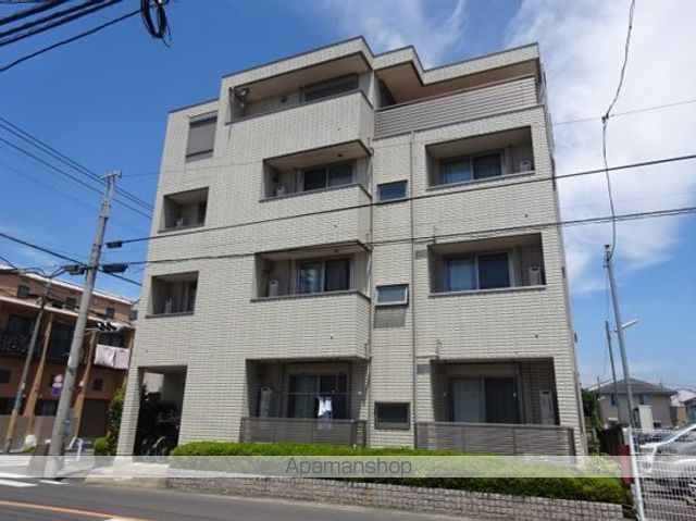 FLORA HILLS