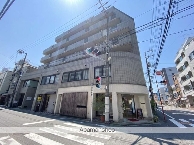 房尾本店三篠ビルの外観写真