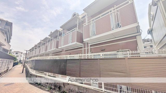 ラフィーネ曽根IIIの外観写真