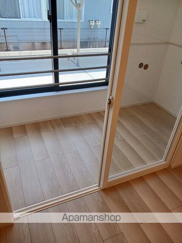 レジデンス ハイブリッジ IIの内装写真