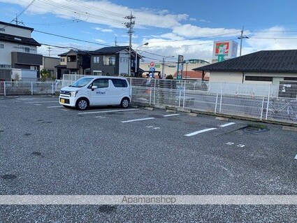 ＨＡＲＵ[2DK/43.69m2]の駐車場1