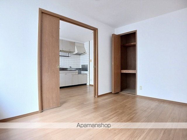 フォレスト矢倉の内装写真