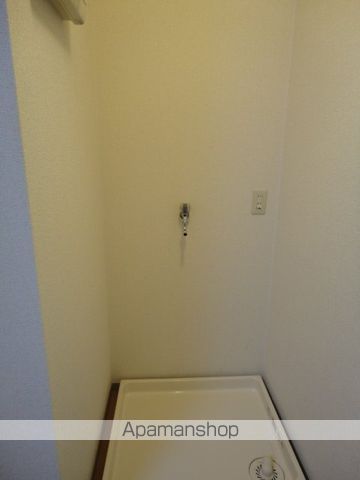 二伊滝ハイツの内装写真