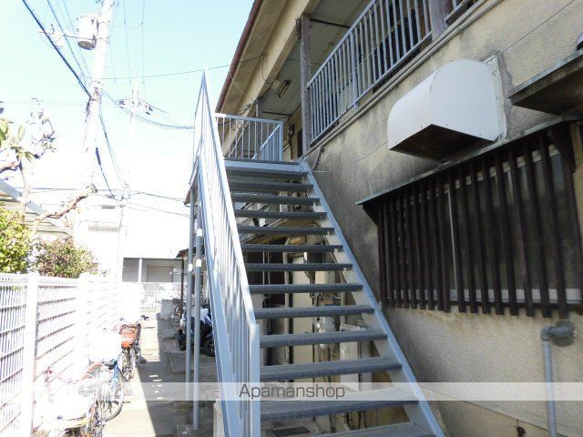 栄町ハイツの玄関写真
