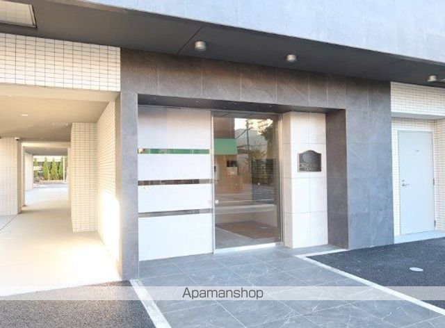 メインステージ千住河原町の玄関写真
