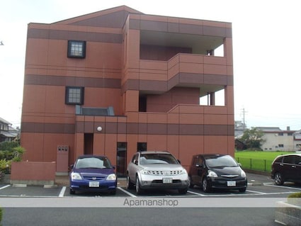 Ｃｏｎｔｉｎｕａｒｅ[2LDK/51.3m2]の駐車場1