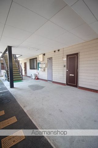 ピレニーズ奥田の玄関写真