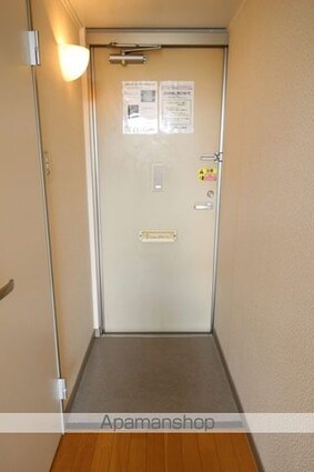 レオパレスグレースフジⅡ[1K/20.28m2]の玄関