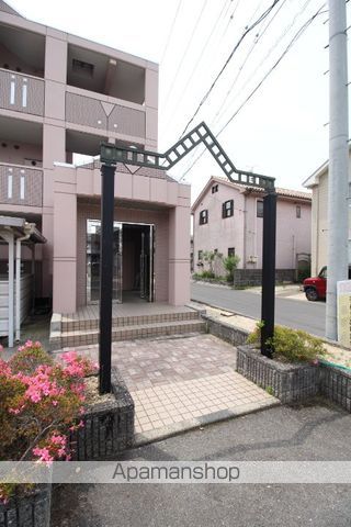 サンライズ3番館の玄関写真