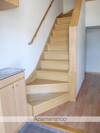 フォーブルＹーⅡ[2LDK/67.67m2]の玄関