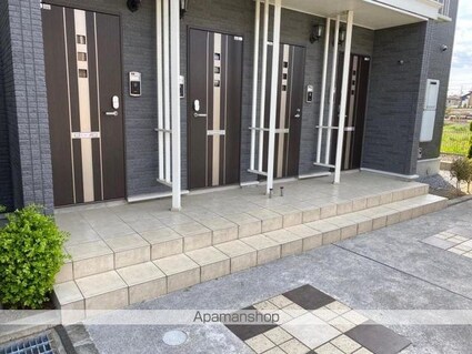 ピュアⅡ[2LDK/56.68m2]の共用部2