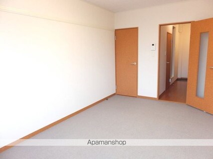 レオパレスボン　ポアール[1K/22.35m2]のリビング・居間2