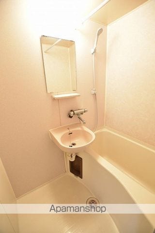 アルファアパル大倉の内装写真
