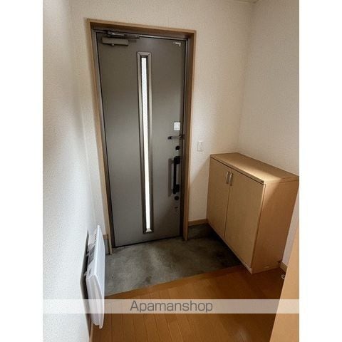 北見市 2階建 築19年の内装写真