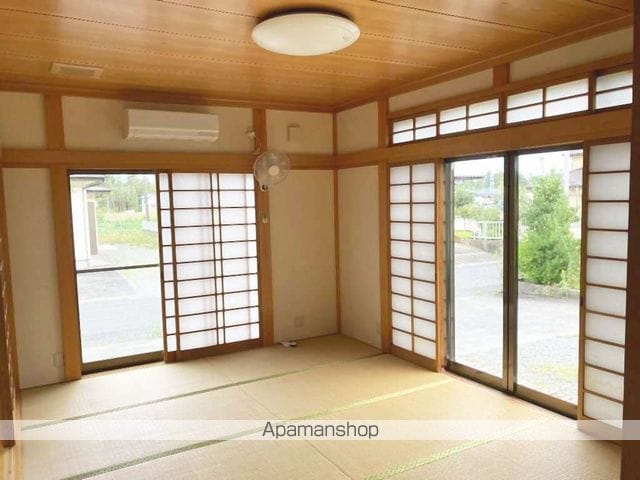 常磐線 富岡駅 徒歩27分 2階建 築22年の内装写真