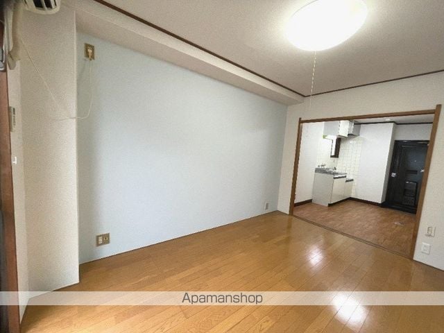 ホワイトパレス宮内の内装写真