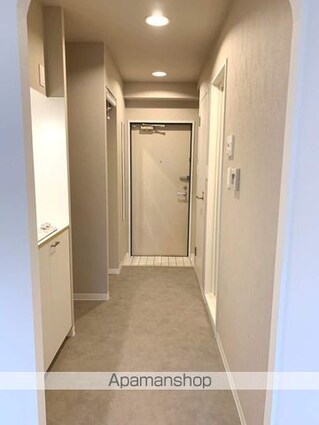 コスモリード幡ヶ谷[1R/26.02m2]の玄関