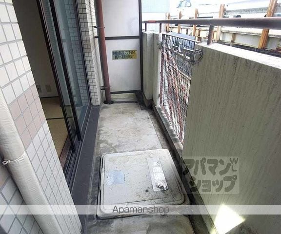 ラッフルズビルの内装写真