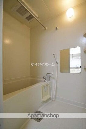 グリーンヒルズＦ棟[1K/27.08m2]のバス