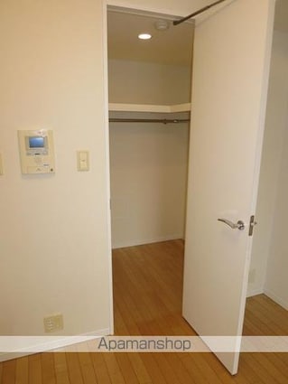 ラクラス田町[1R/31.6m2]の収納1